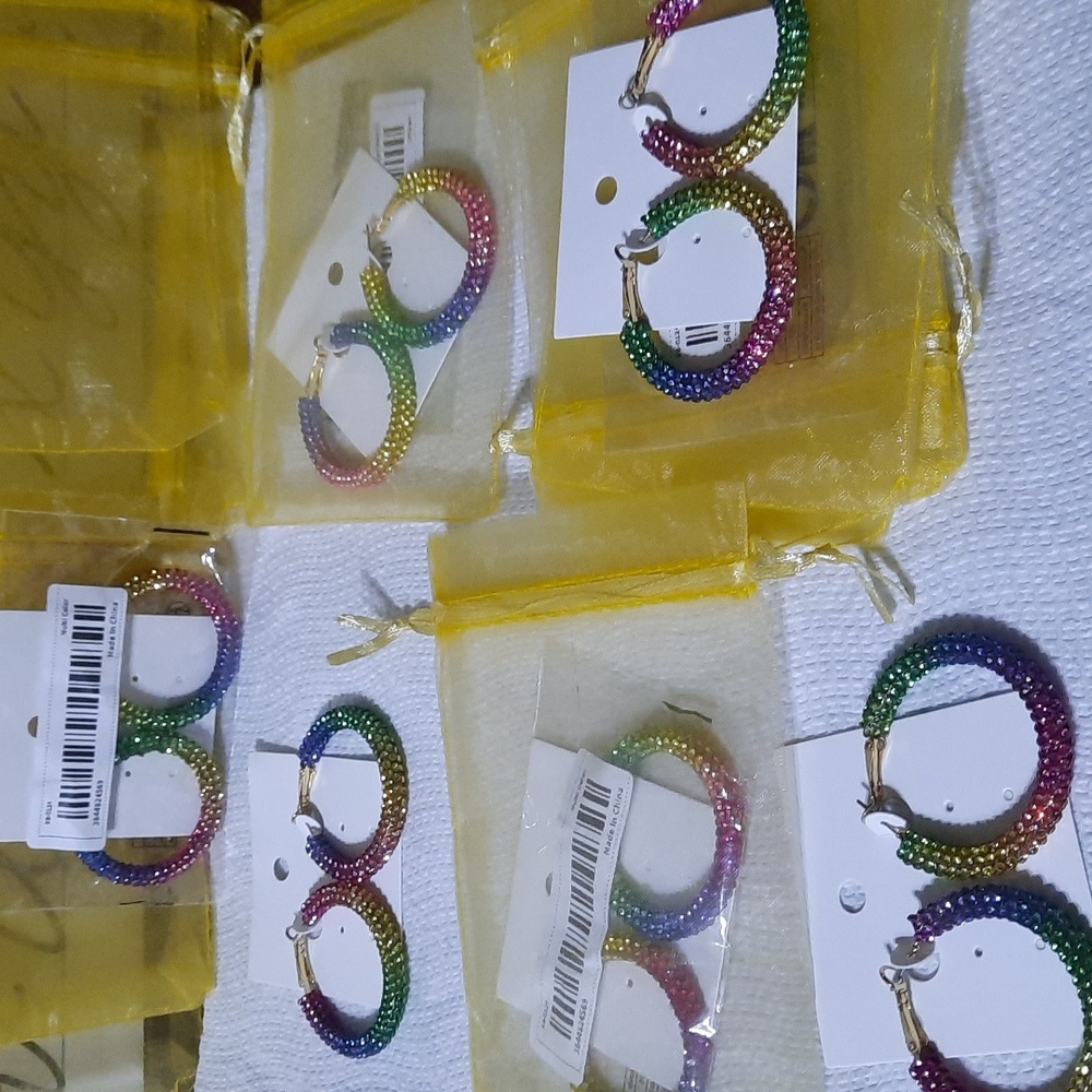 2 PrRainbow Hoops